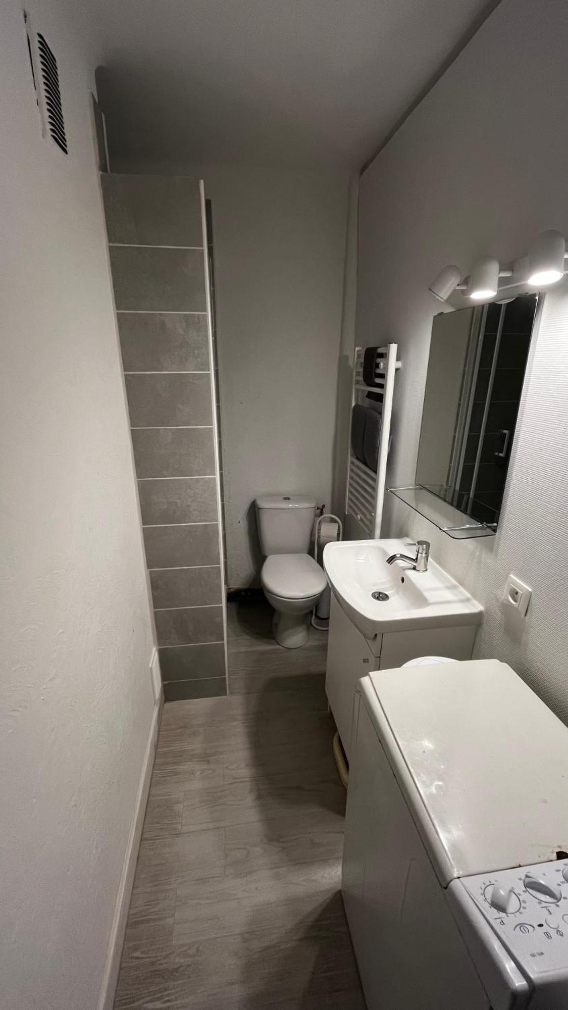 Vacances Arbanaises - Appartements Giens Йер Экстерьер фото